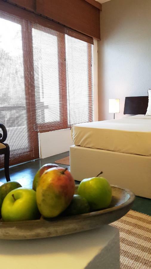 Regent Lodge Hotel & Villa キャンディー エクステリア 写真