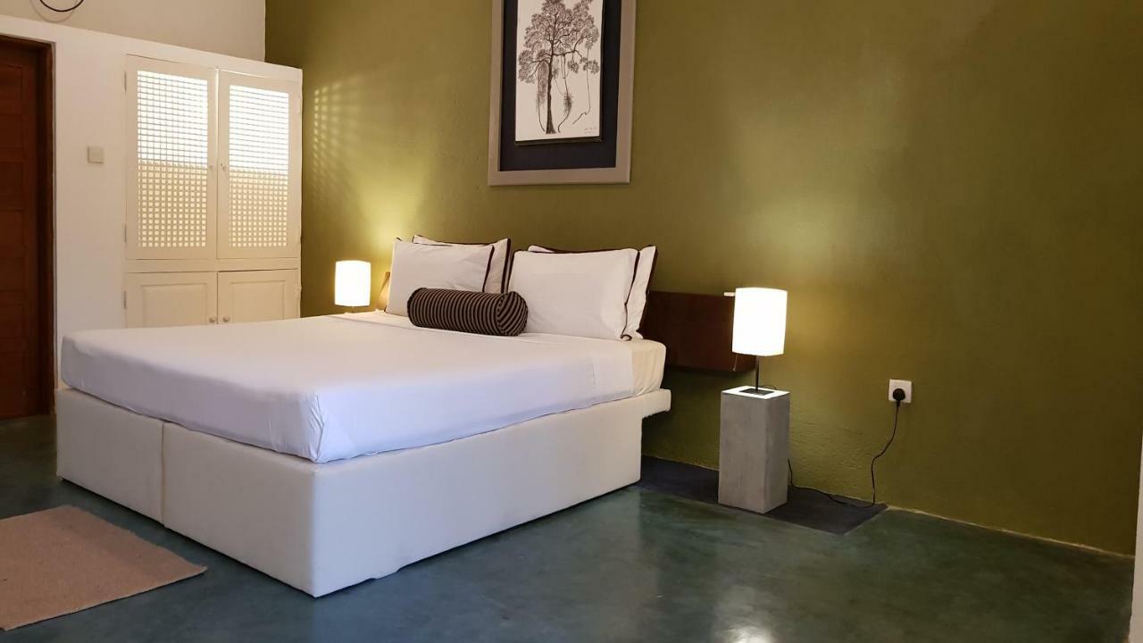 Regent Lodge Hotel & Villa キャンディー エクステリア 写真